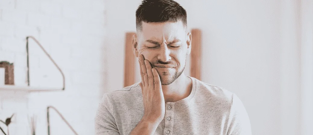 what to do for a chipped tooth